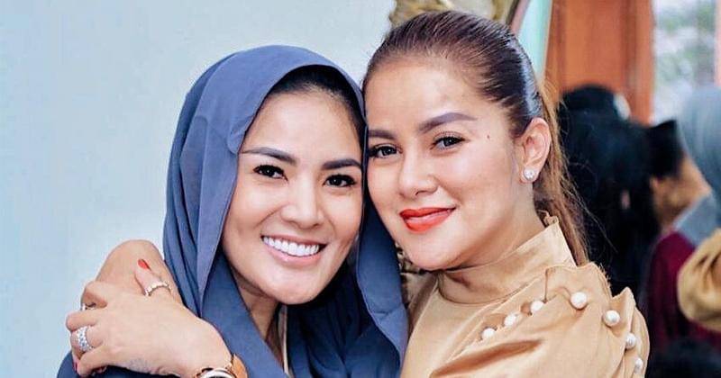 Instagram.com/nindyayunda